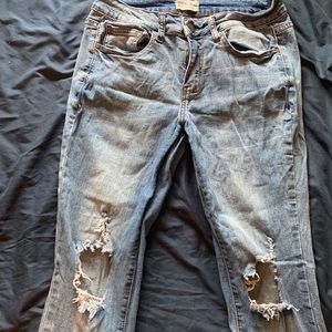 Light Was Distressed Jeans